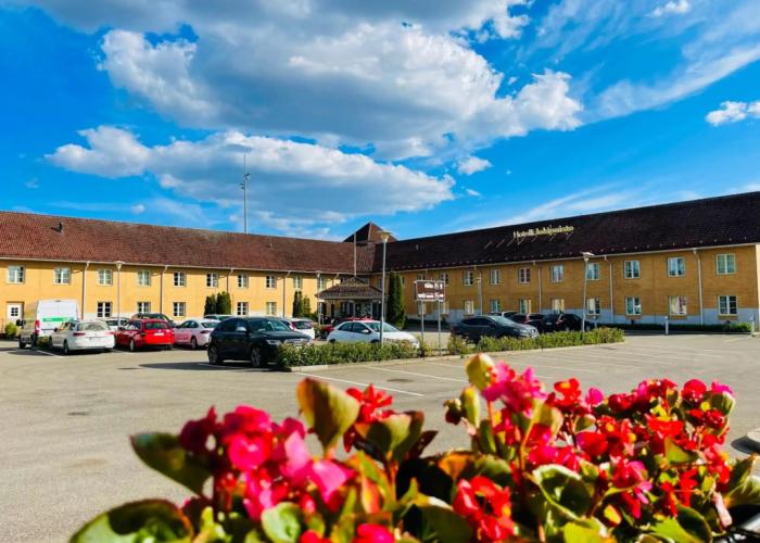 Hotelli Jokipuisto