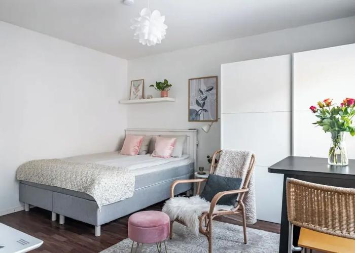 Apartments near Lahti Center and Isku-Arena with Free Parking