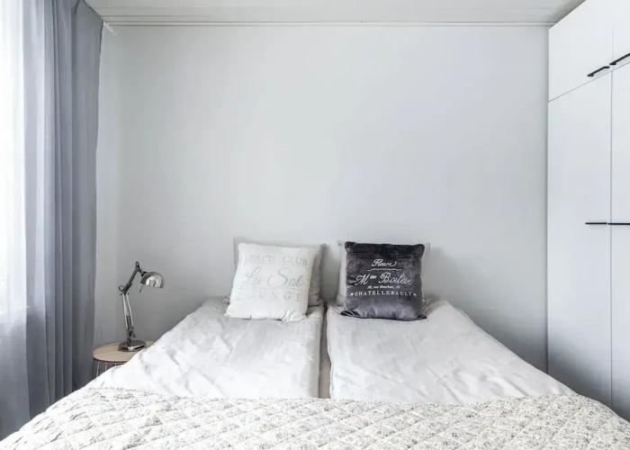 Bright 1BR Apartment next to the Beach
