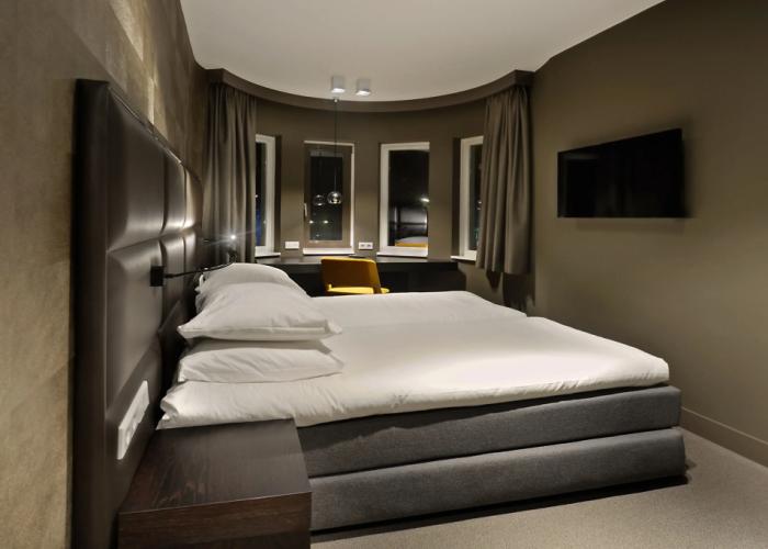 Amsterdam Forest Hotel