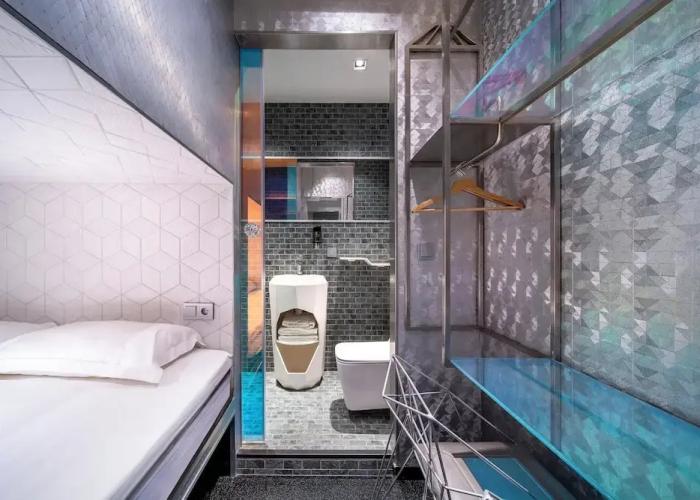 Diamond Capsule Hotel Amsterdam South