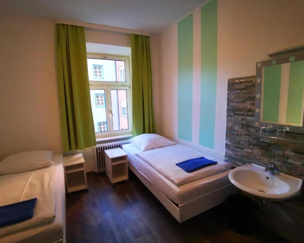 фото City Hostel