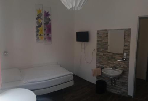 City Hostel