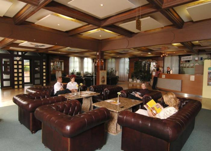Hunguest Hotel Flora