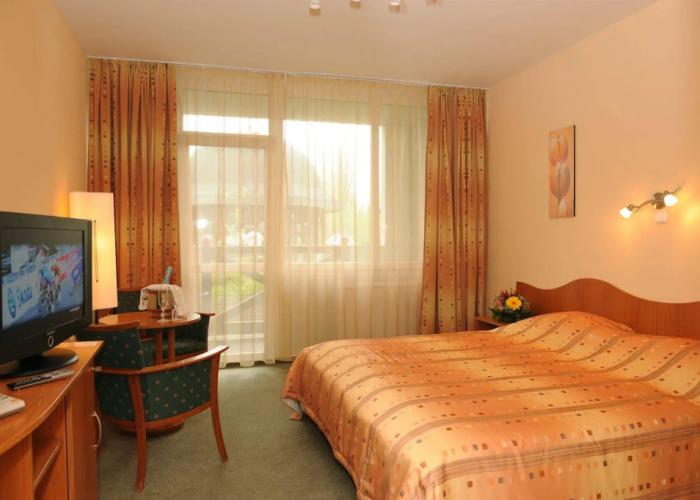 Hunguest Hotel Flora
