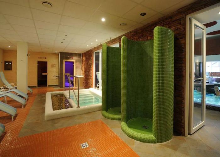 Hunguest Hotel Flora