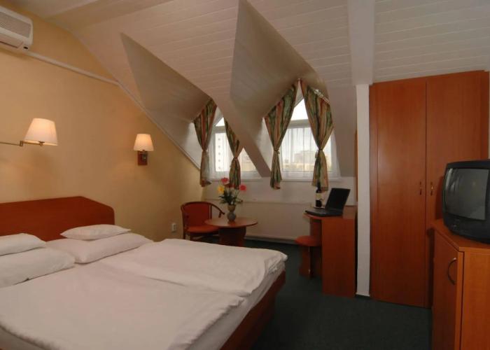 Hunguest Hotel Flora