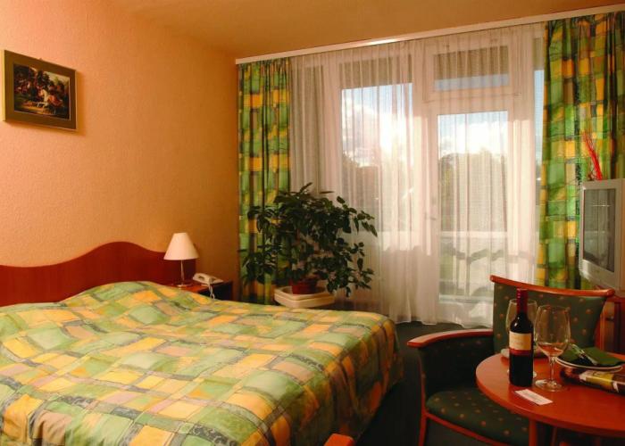 Hunguest Hotel Flora
