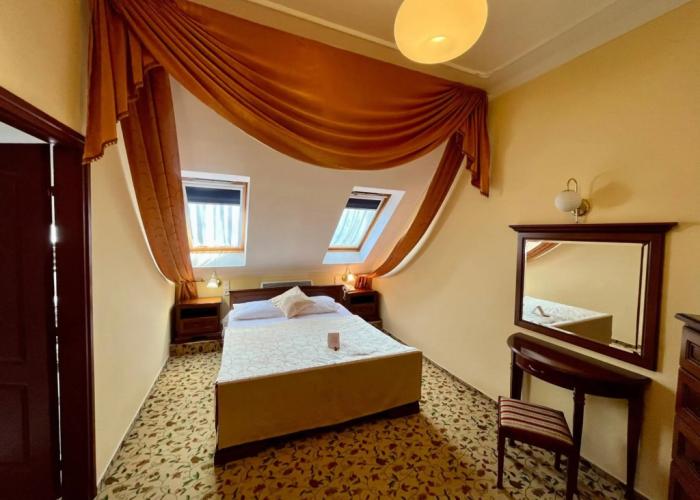 Hotel Korona Eger