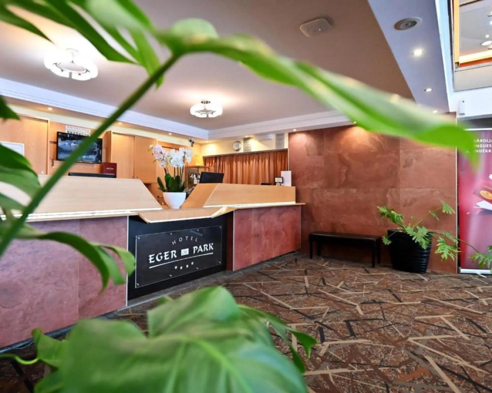 Hotel Eger & Park