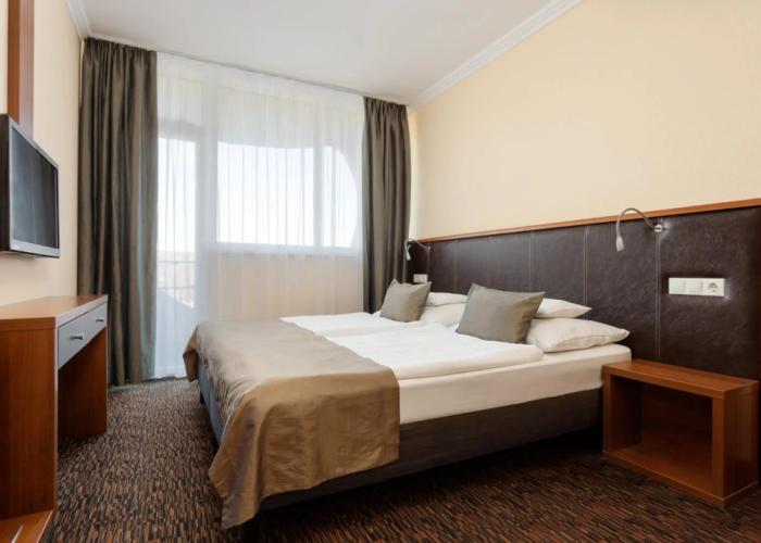 Hotel Eger & Park