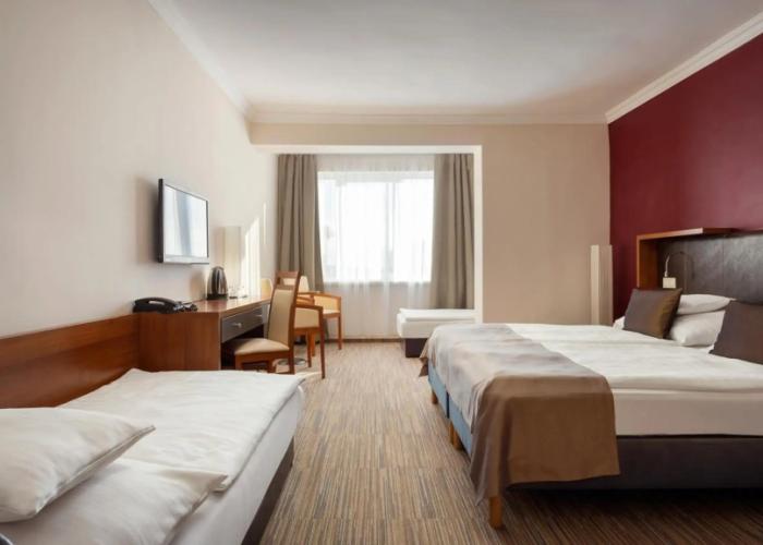 Hotel Eger & Park