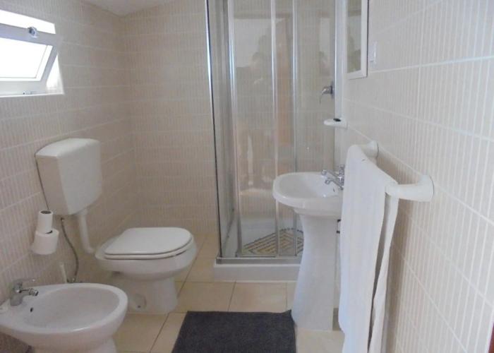 Lagos City Center Guest House & Hostel
