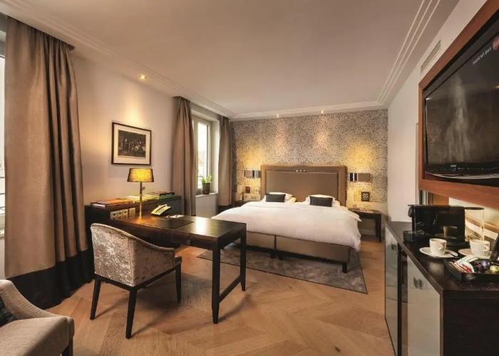 Hotel Maximilian's