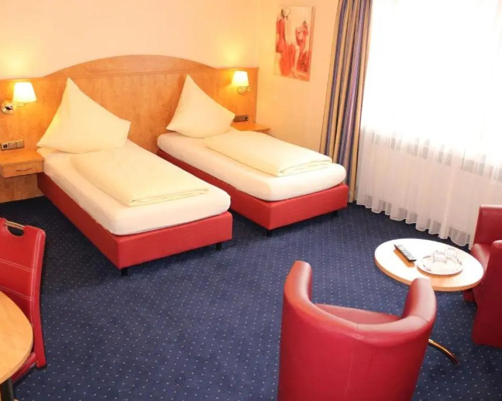 фото Stadthotel Augsburg