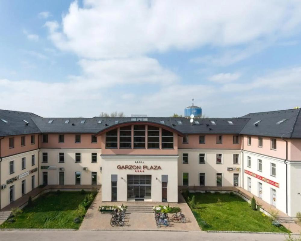 Garzon Pláza