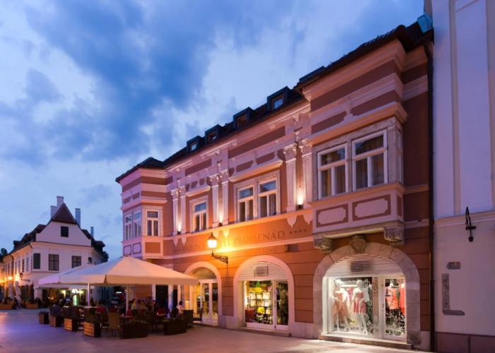 Barokk Hotel Promenád Gyor