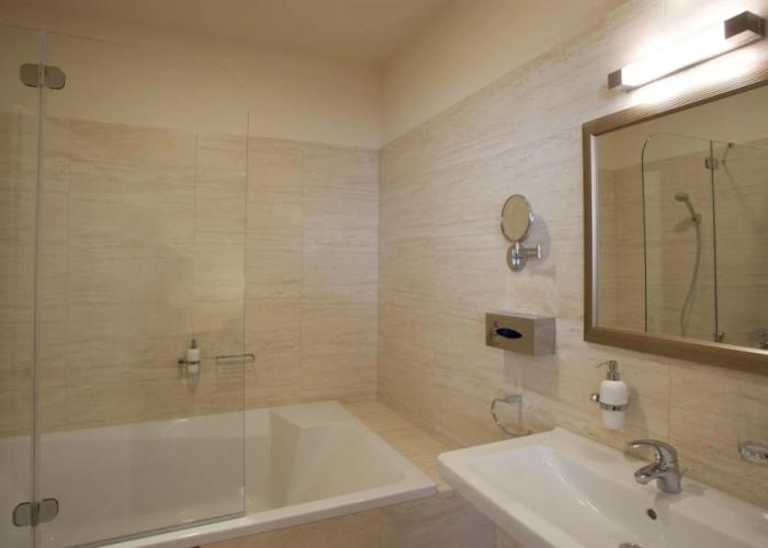 Barokk Hotel Promenád Gyor
