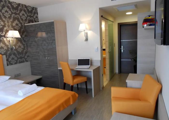 Gokart Hotel