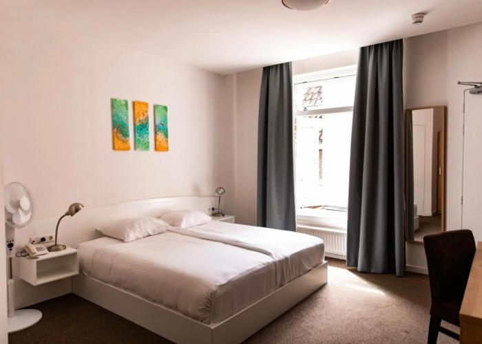 Ambassador City Centre Hotel