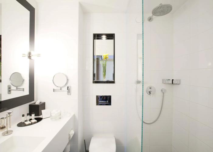 Carlton Square Hotel