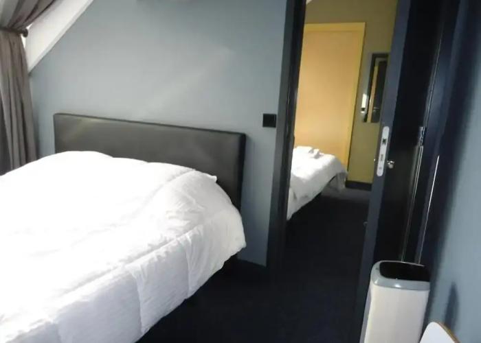 Hotel Oostereiland - Gevangenis Hotel