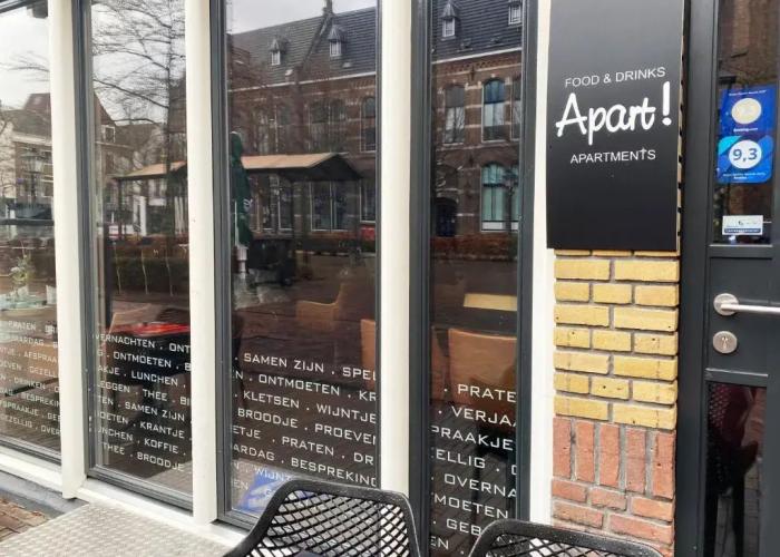 Apart Food and Drinks