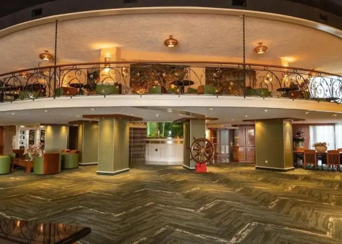 Hotel & Restaurant Infinity
