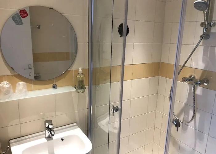 Hotel Credible
