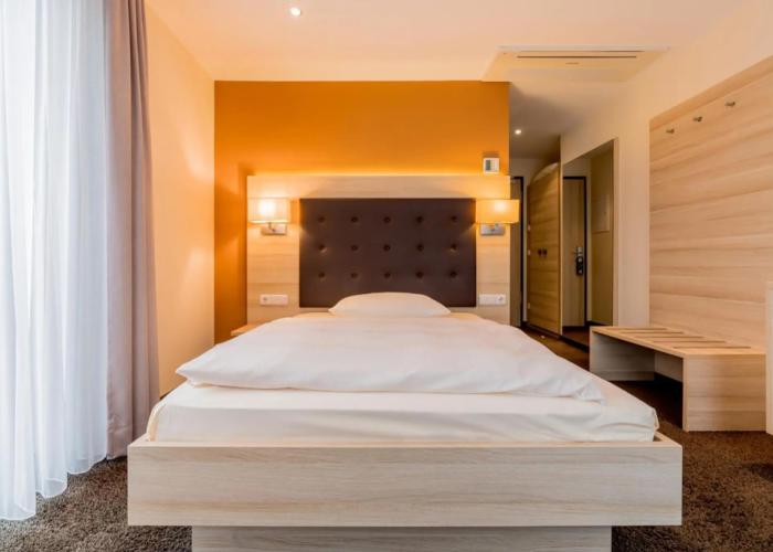 Bacchus Hotel