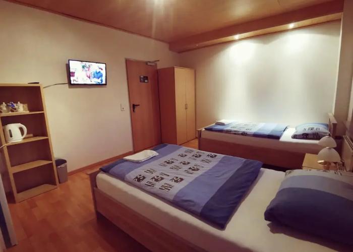 Home Inn Hotel
