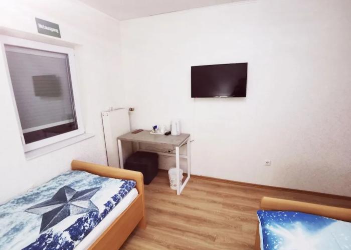 Home Inn Hotel