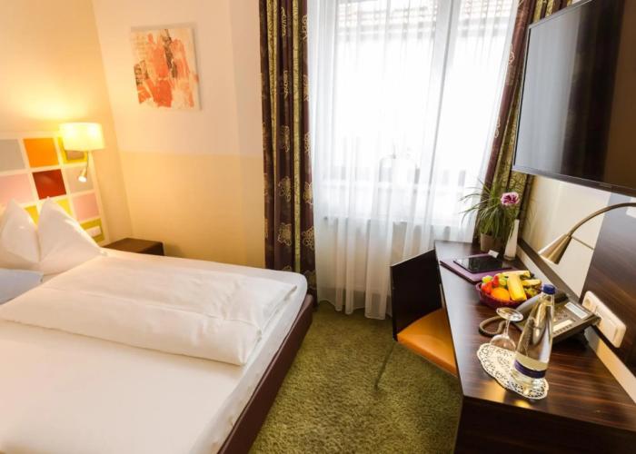 Hotel Arooma