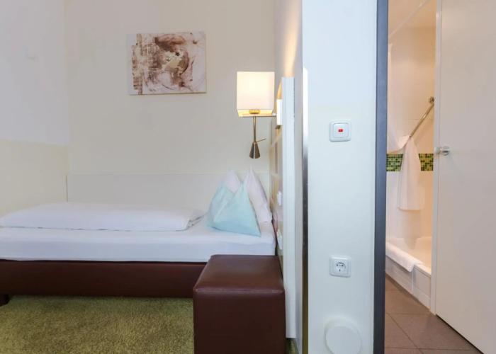 Hotel Arooma