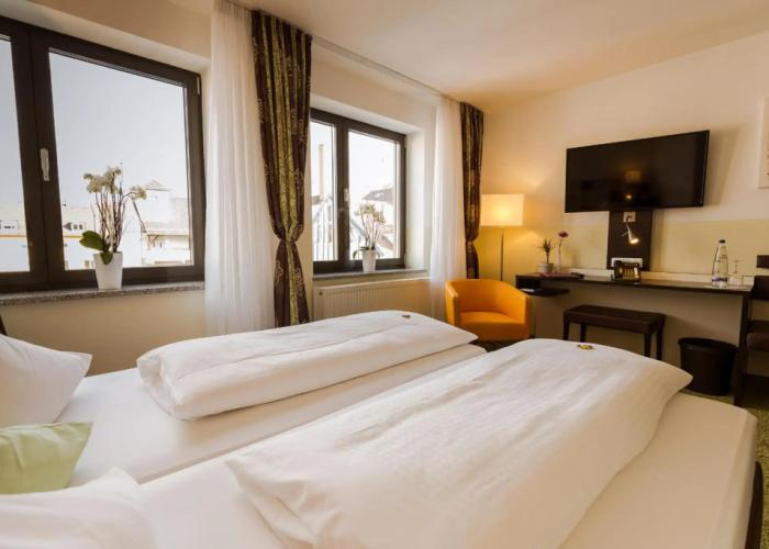 Hotel Arooma