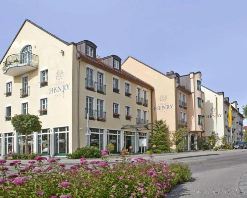 фото Hotel Henry