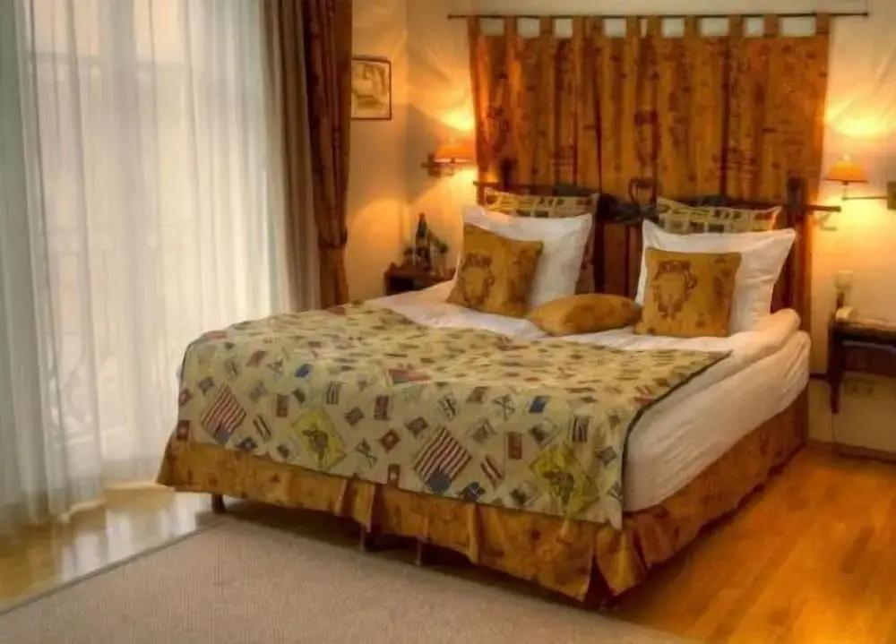 фото Hotel Henry