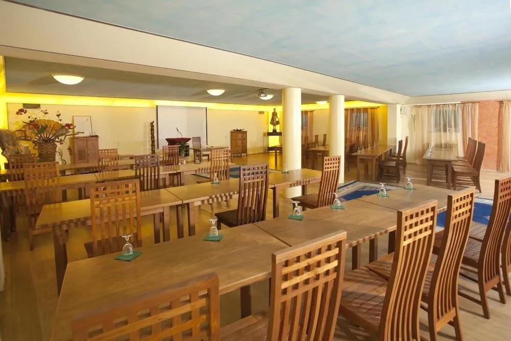 фото Hotel Henry