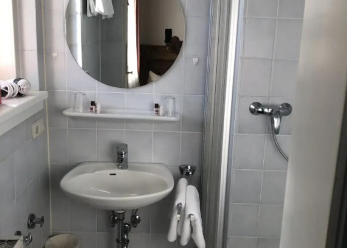 Hotel Roter Hahn - Bed & Breakfast