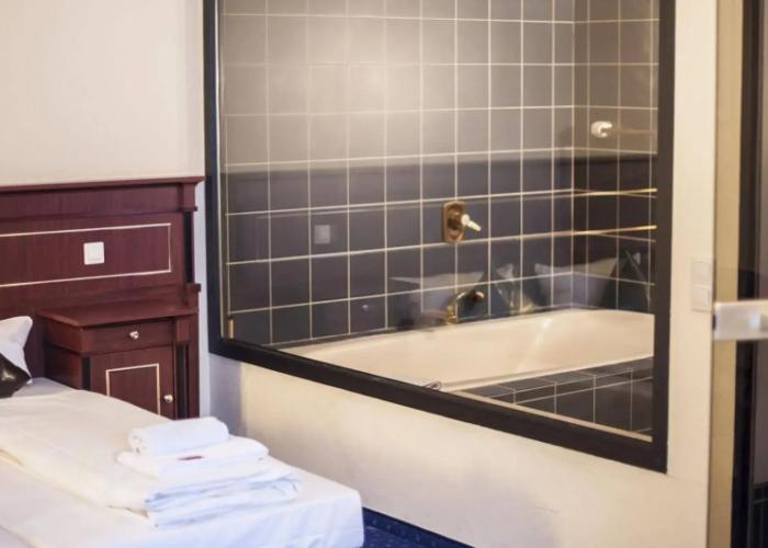 Stargaze Home Hotel