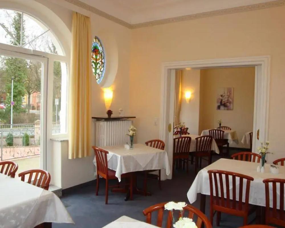 фото Hotel Bellevue