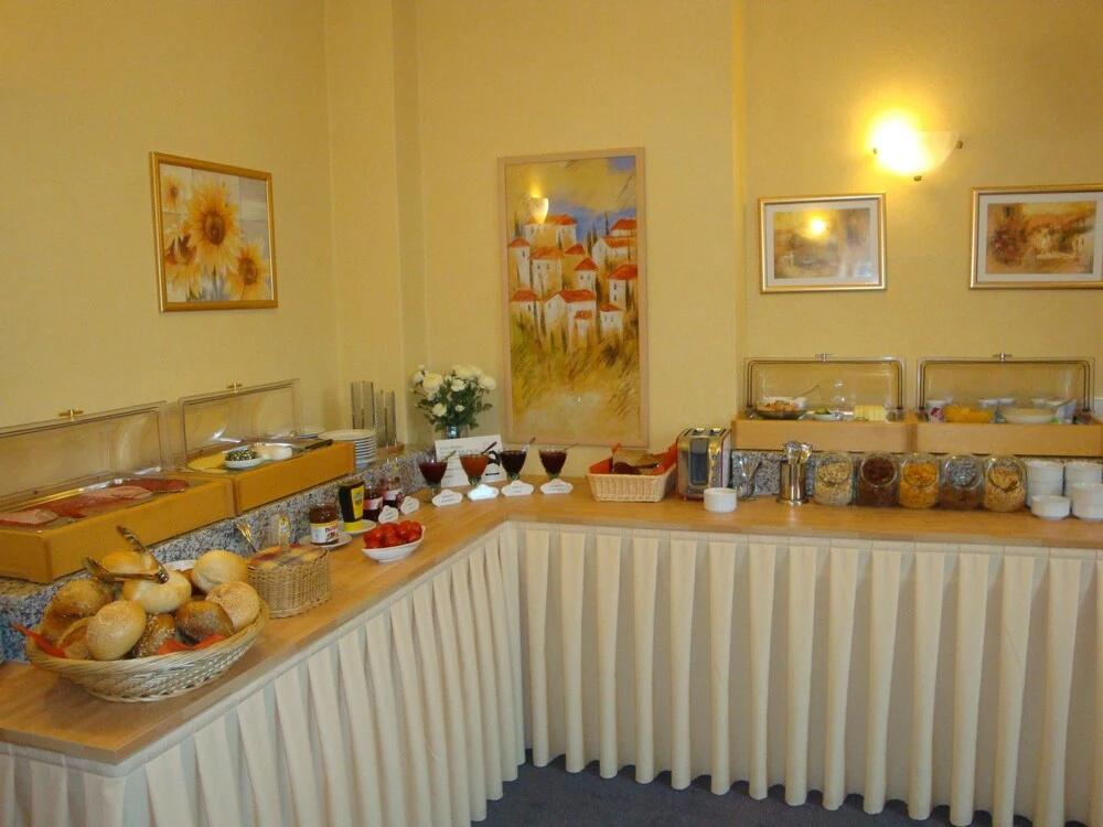 фото Hotel Bellevue