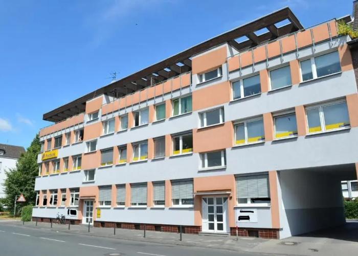 Hostel Hamm by Geronimo