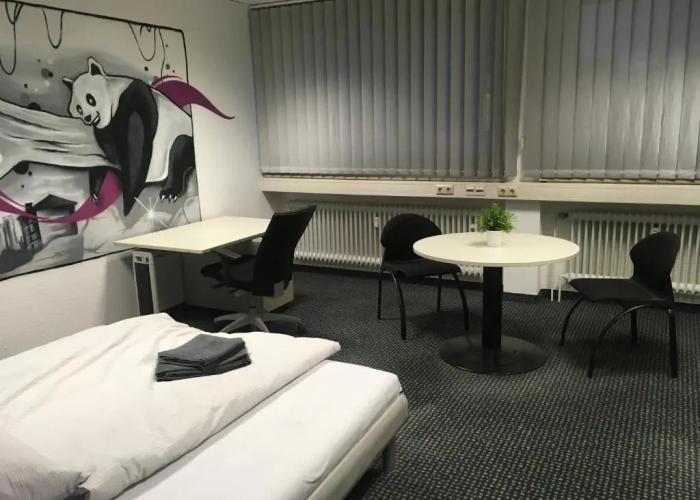 Hostel Hamm by Geronimo