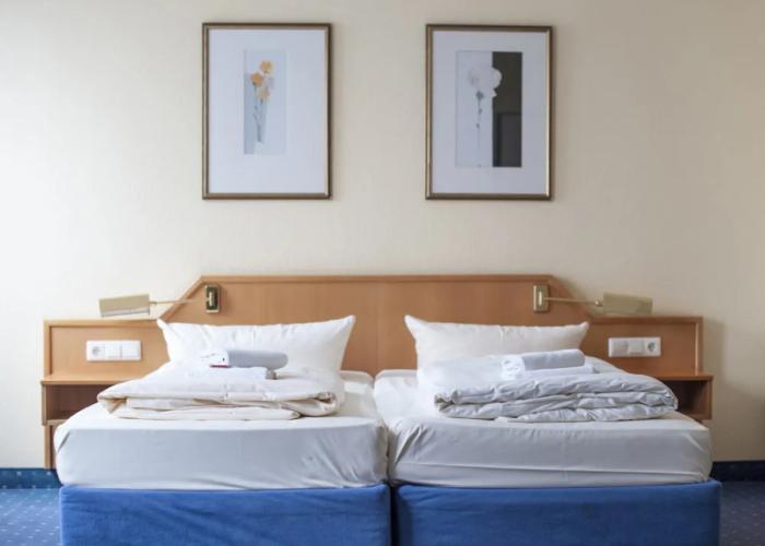 Stargaze Forum Hotel