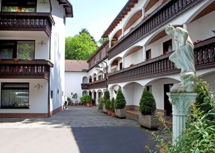 Hotel Restaurant Barbarossahof