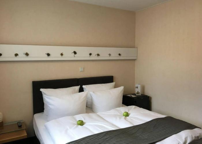 Hotel H.E.Y.M.A.N.N.