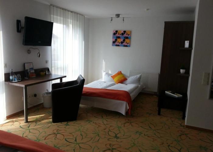 Hotel Aviva