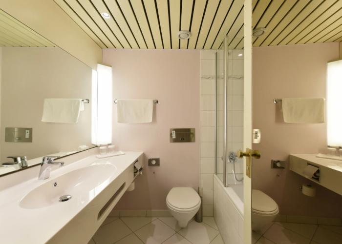 The Q - Quadro City Hotel