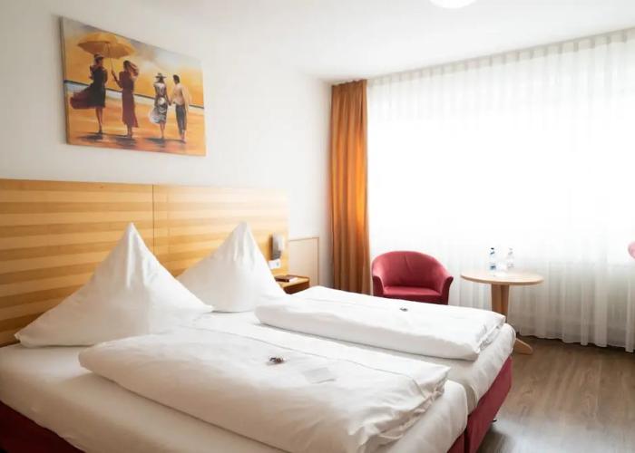 ates Hotel Straßburg - Kehl